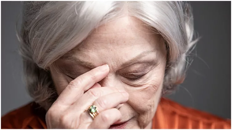 7 γυναικείοι και 6 ανδρικοί μονόλογοι έρχονται στη σκηνή